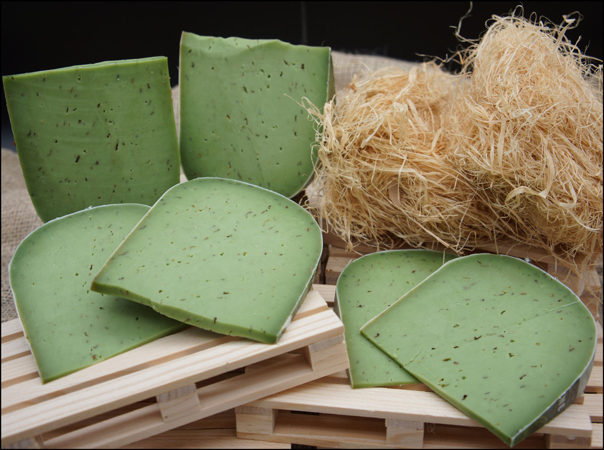Formatge holandes Gouda Pesto